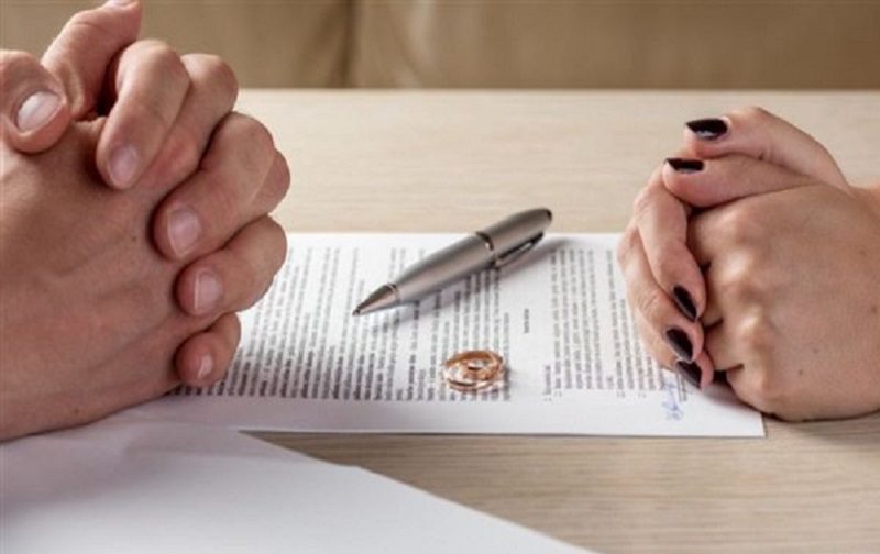 طلاق مبارات نوبت اول چیست